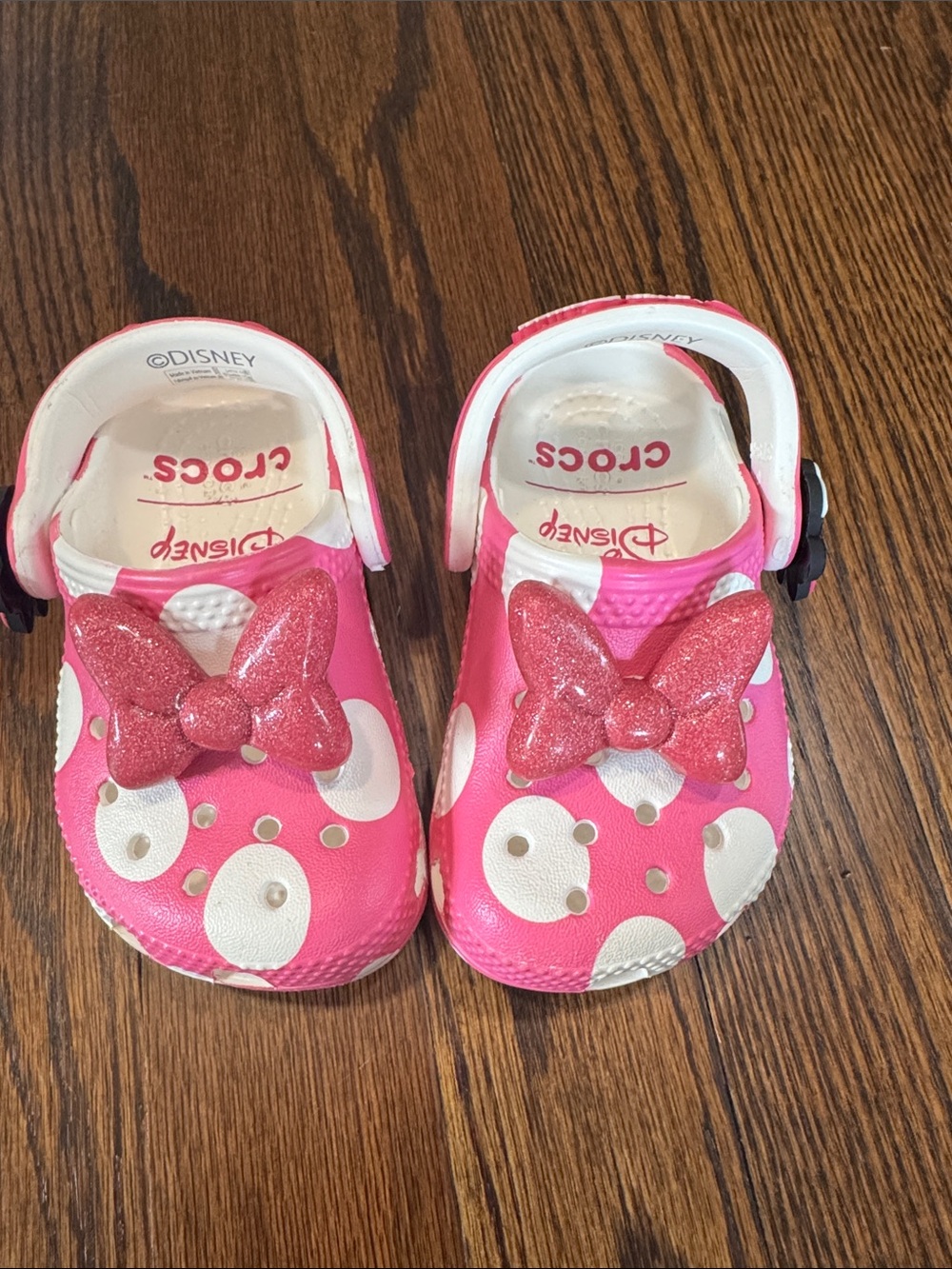 CROCS Pink & White Minnie Bow Clog Sandals